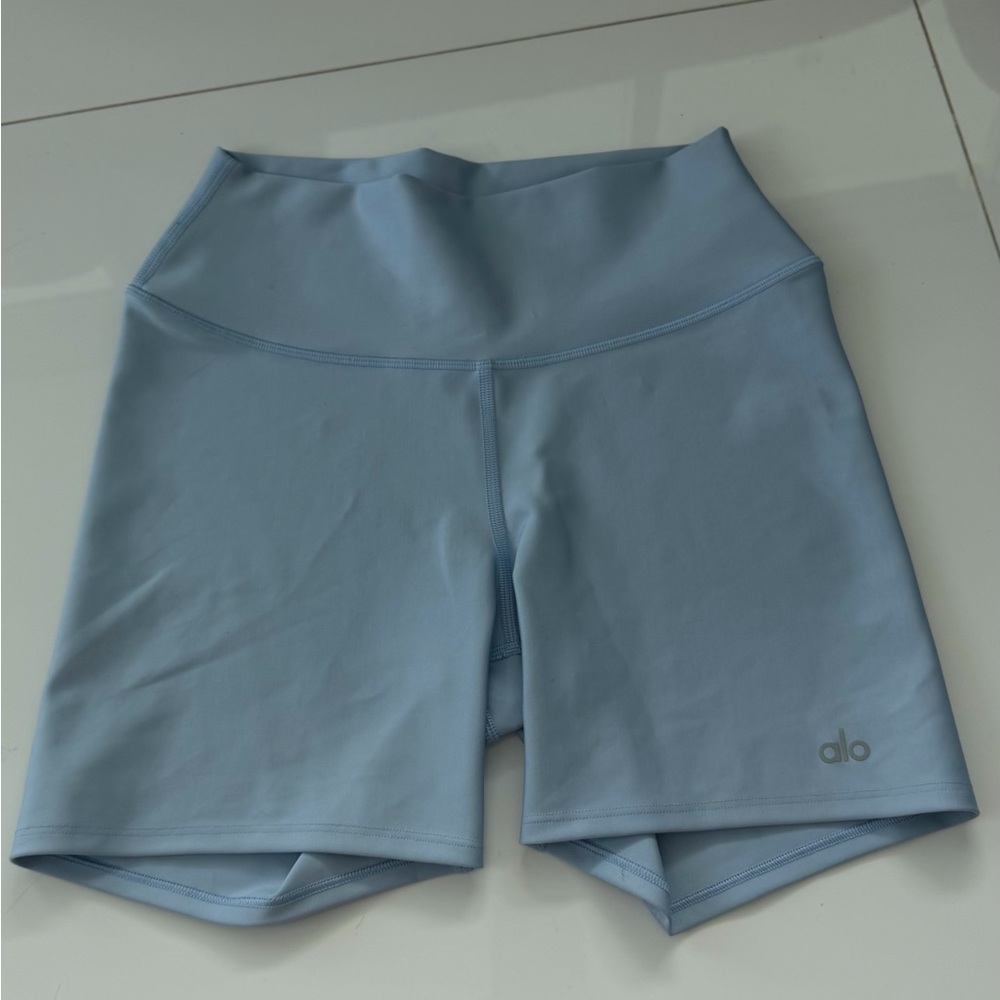 ALO Yoga Women's Light Blue Bike Shorts